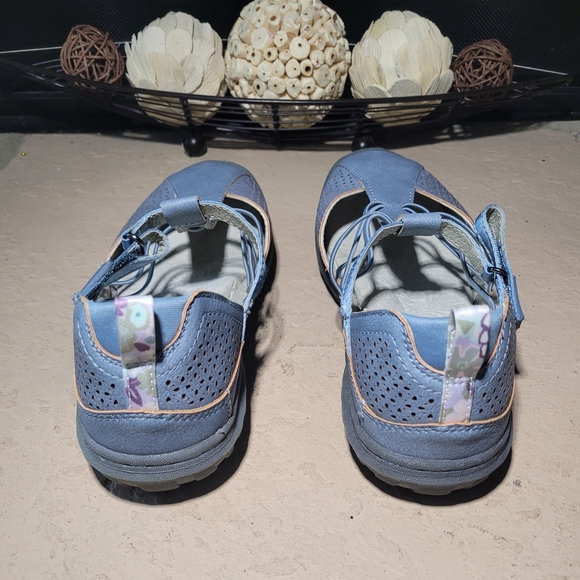 Size 8 W JBU By Jambu Memory Foam Slate Blue Women Sandals - Picture 3 of 7